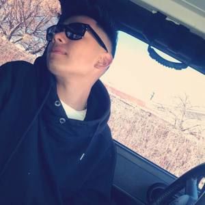 Meet your Posher, Edus